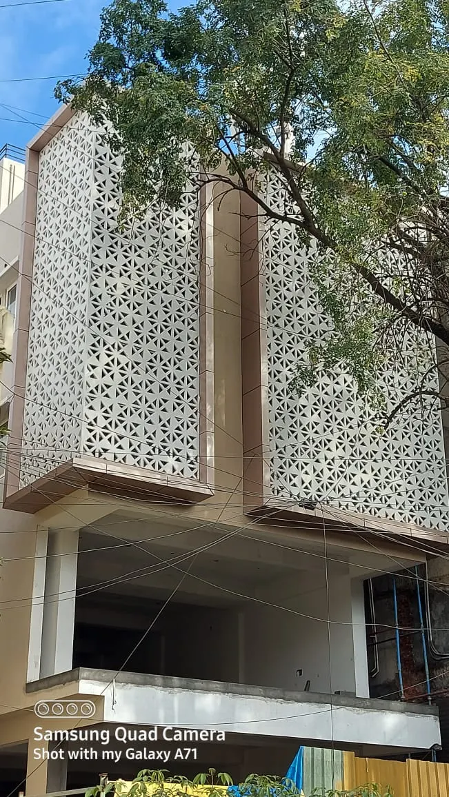 Pierced screens on the upper floors, Commercial Complex, Malleswaram