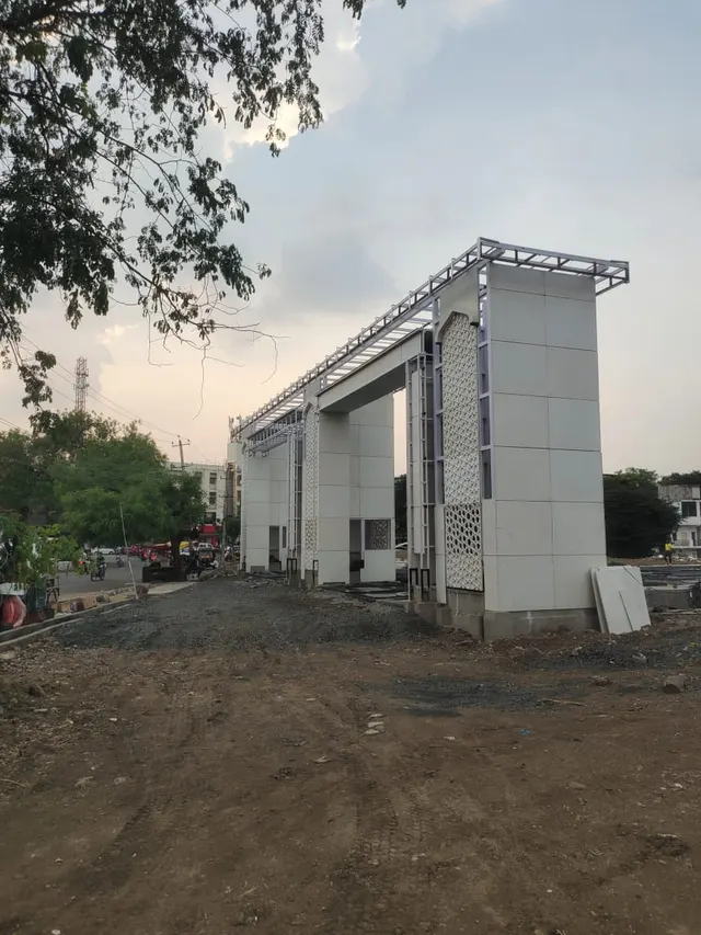 The entrance gateway, KBN Hospital, Kalburgi