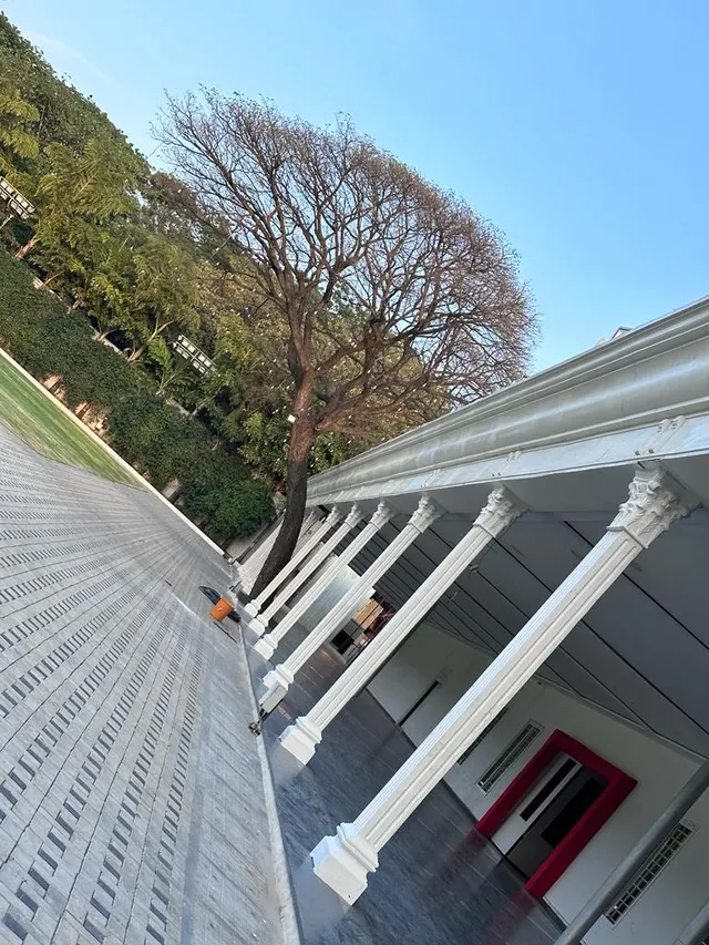 The colonnaded veranda, Princess Golf