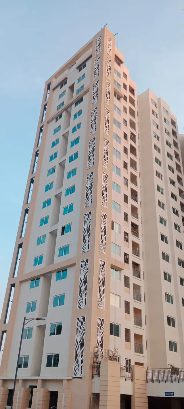 The tower from the street, Shriram Greenfield, Bidarahalli